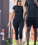 Access_Kardashian_15.jpg