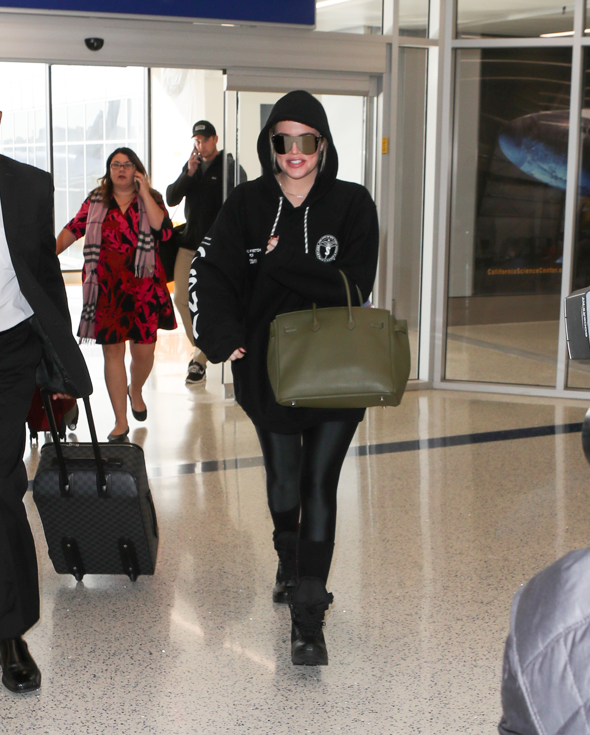 Access_Kardashian_2.jpg