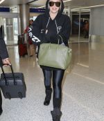 Access_Kardashian_13.jpg