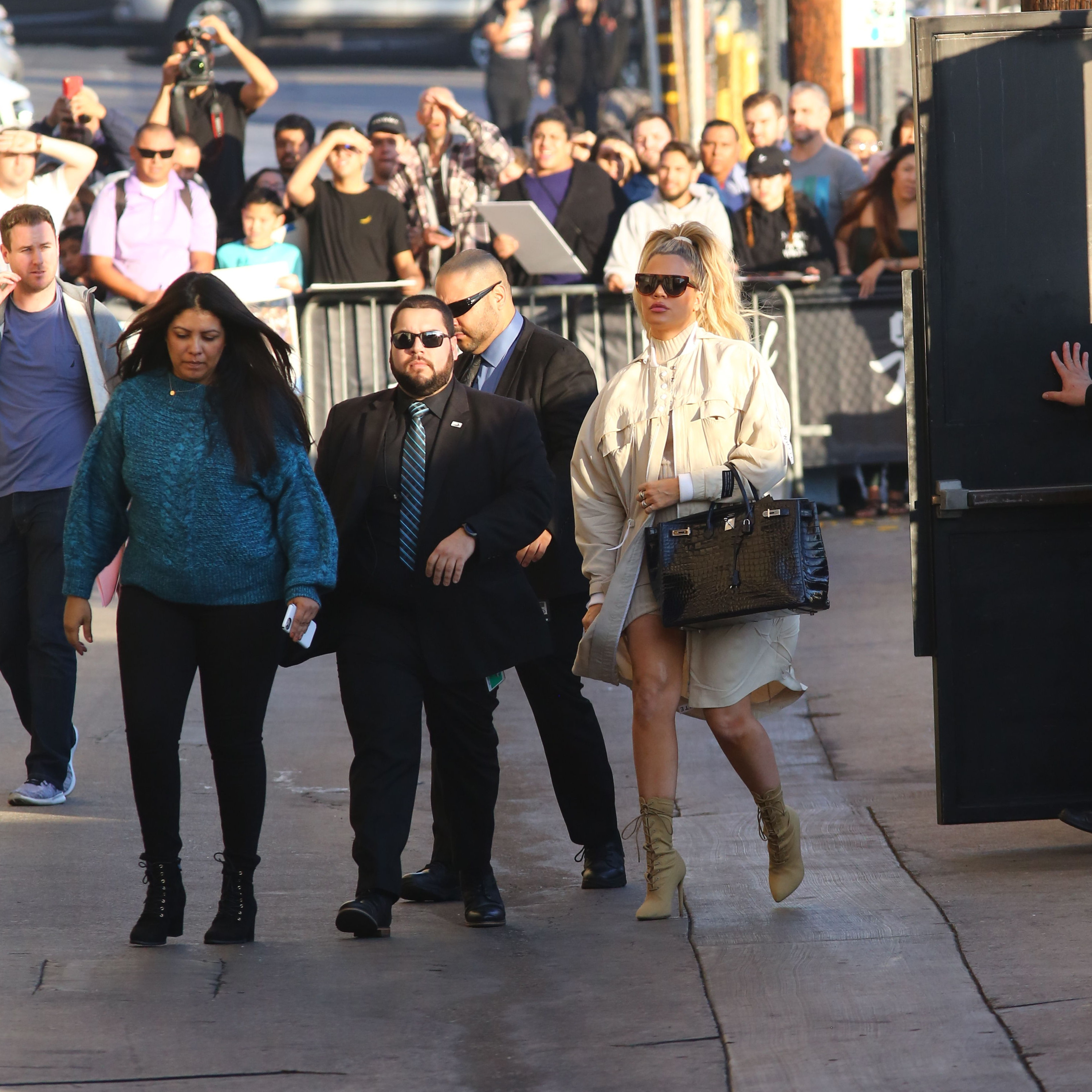 Access_Kardashian_19.jpg