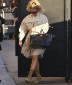 Access_Kardashian_14.jpg