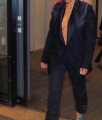 Access_Kardashian_11.jpg