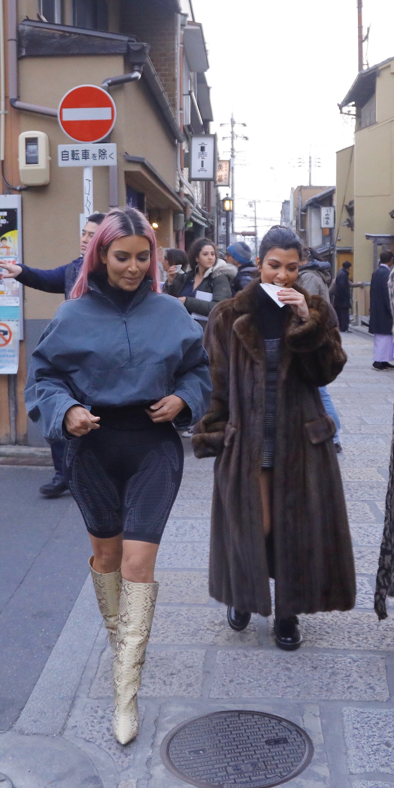 Access_Kardashian_19.jpg