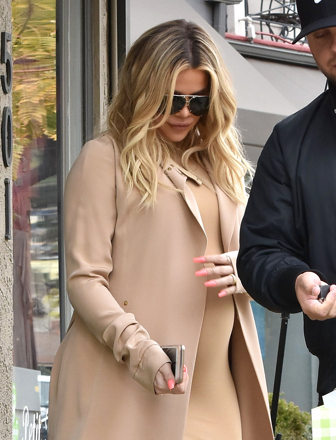 Access_Kardashian_4.jpg