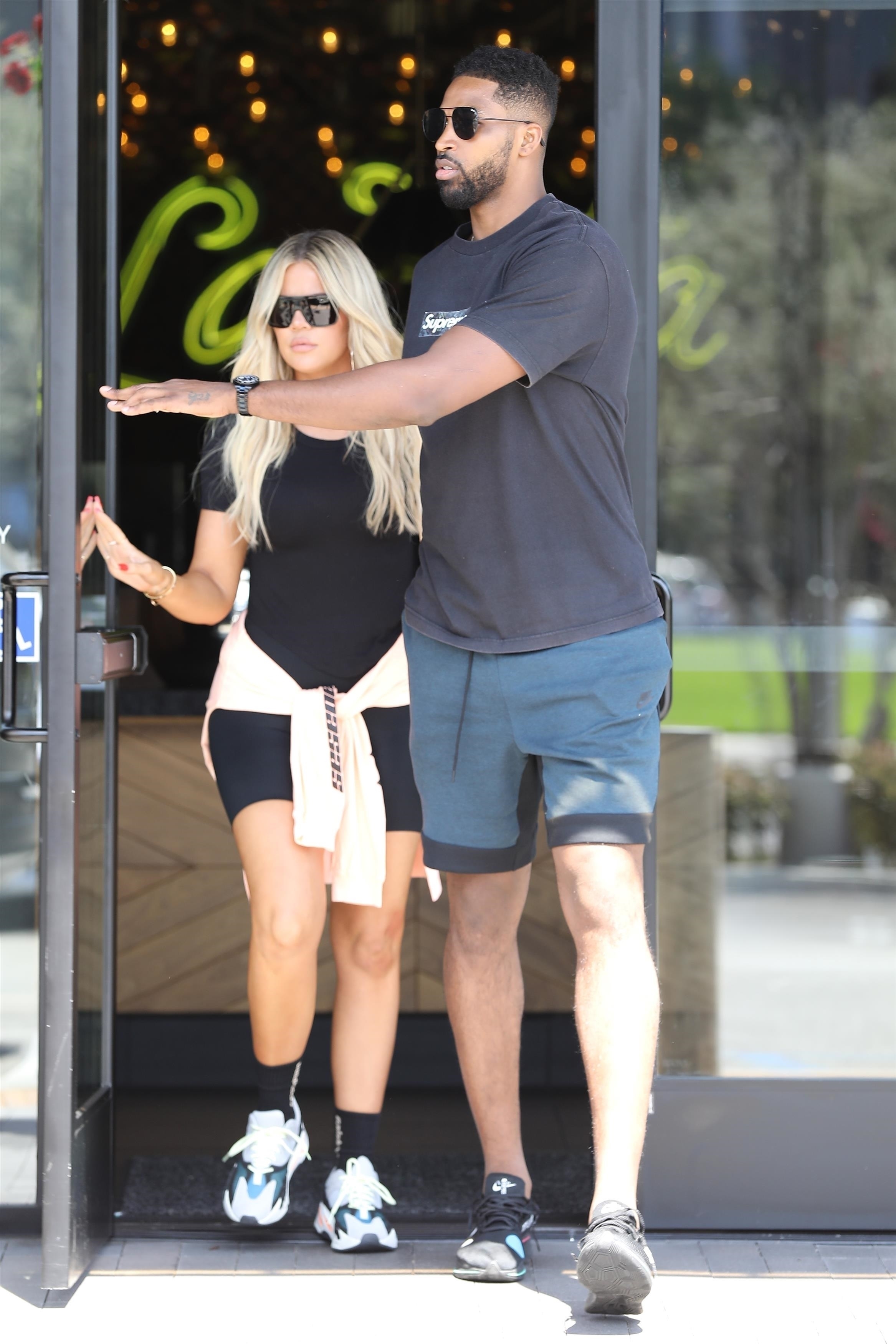Access_Kardashian_1.jpg