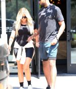 Access_Kardashian_11.jpg