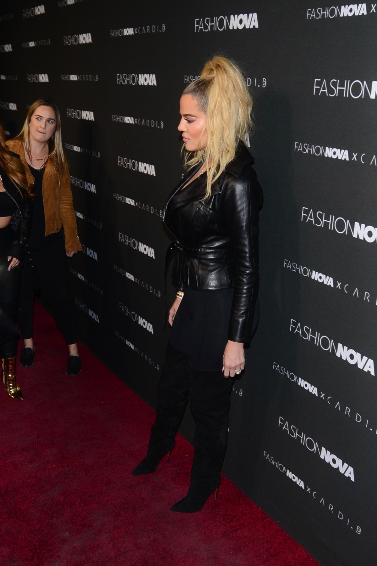 Access_Kardashian_172.jpg