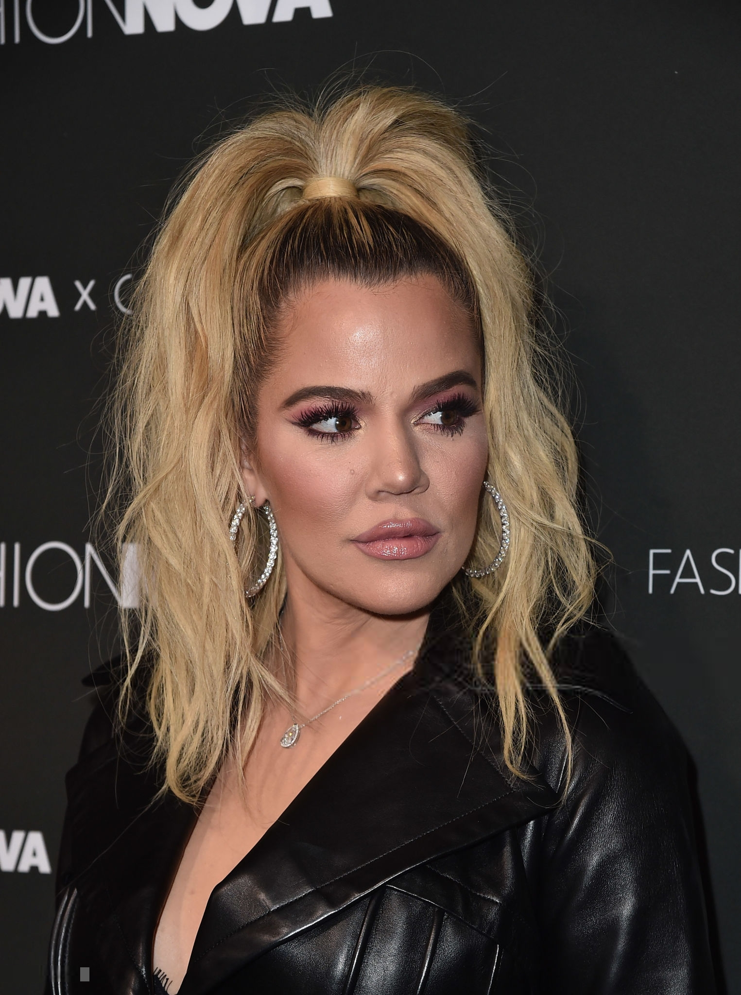 Access_Kardashian_85.png