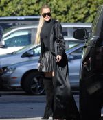Access_Kardashian_2.jpg