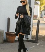 Access_Kardashian_7.jpg