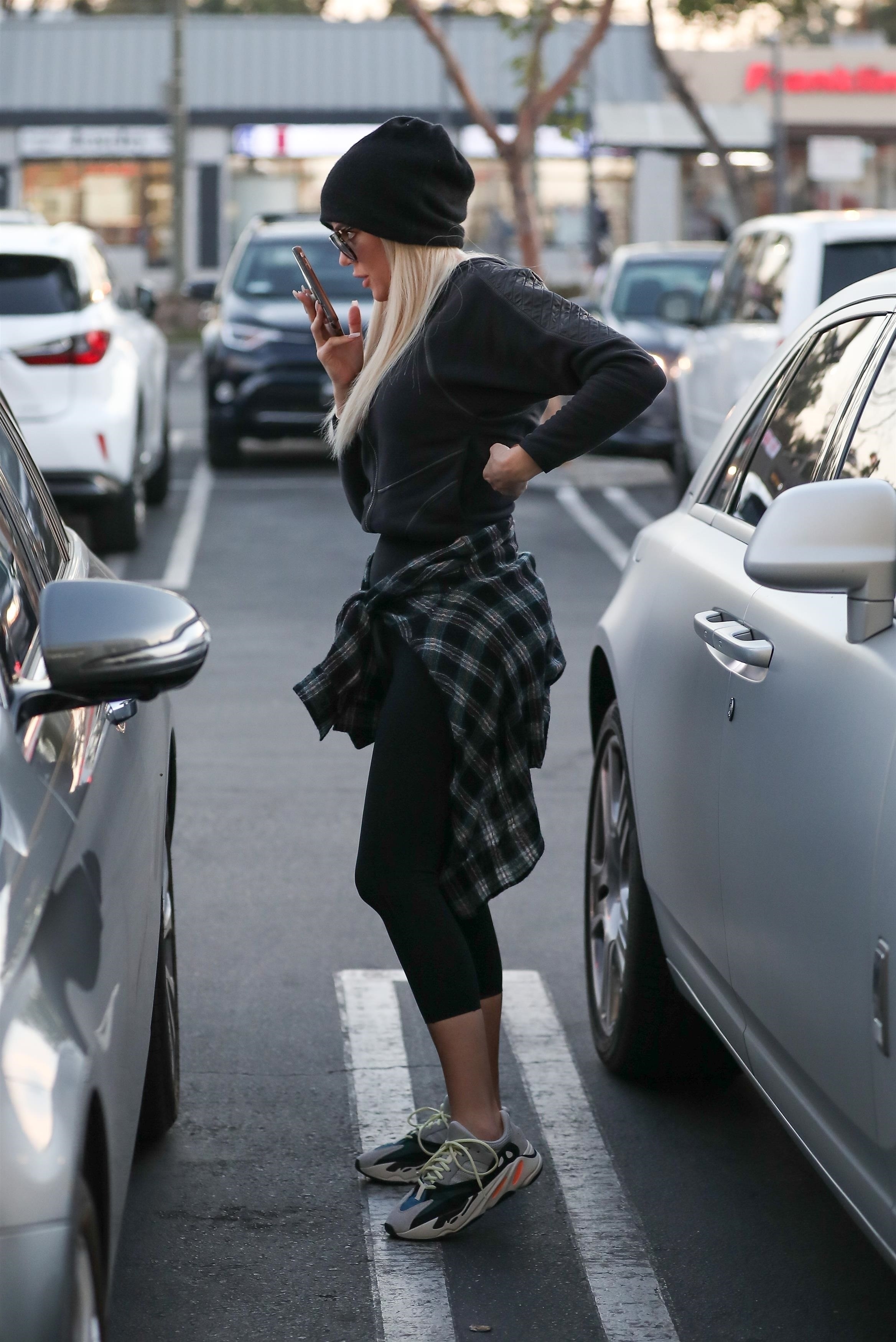 Access_Kardashian_3.jpg
