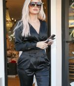 Access_Kardashian_1.jpg