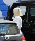 Access_Kardashian_20.jpg