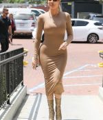 Access_Kardashian_35.jpg