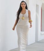 Access_Kardashian_40.jpg