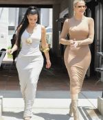 Access_Kardashian_50.jpg
