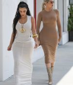 Access_Kardashian_6.jpg