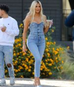 Access_Kardashian_19.jpg