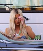 Access_Kardashian_8.jpg