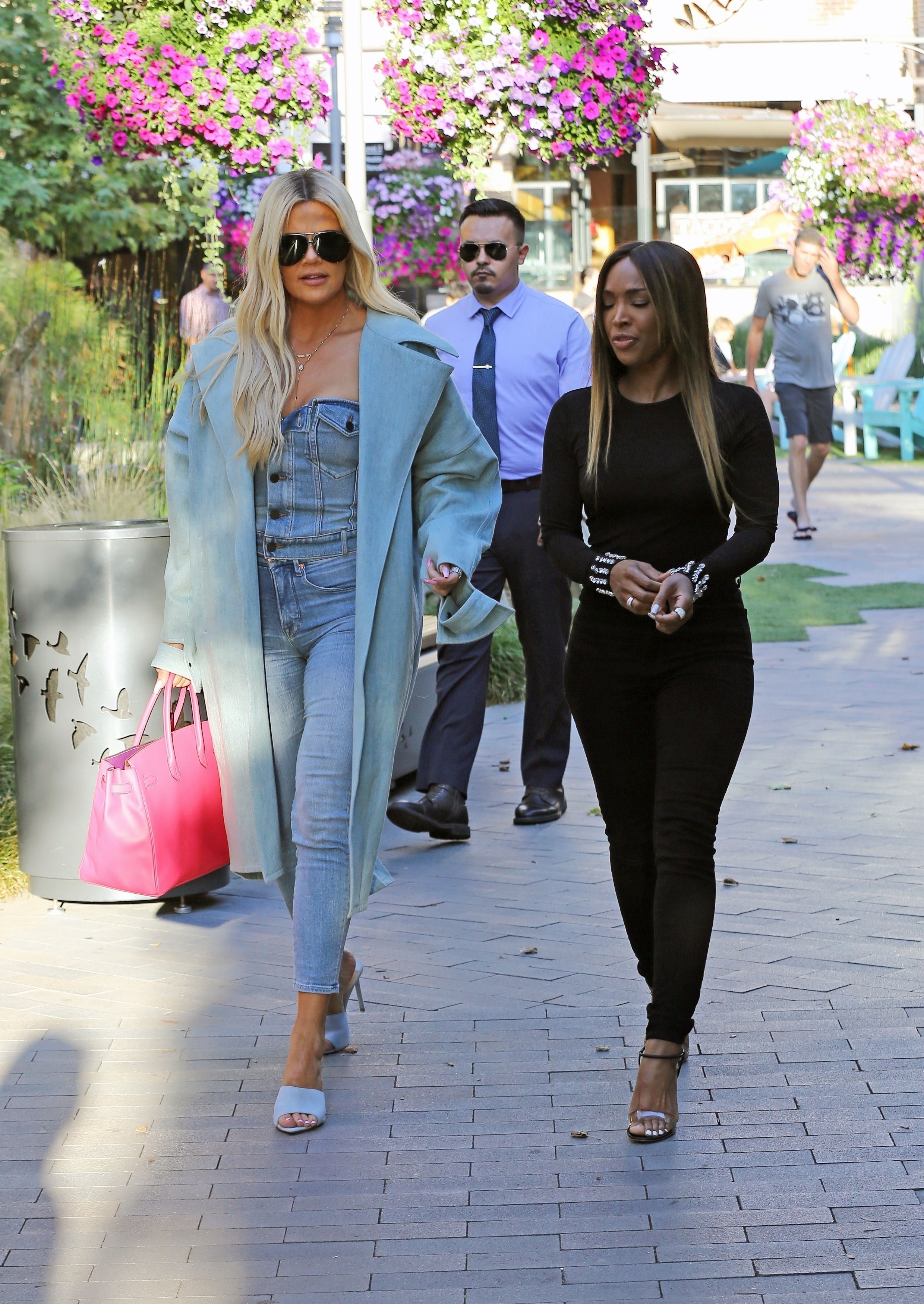 Access_Kardashian_1.jpg