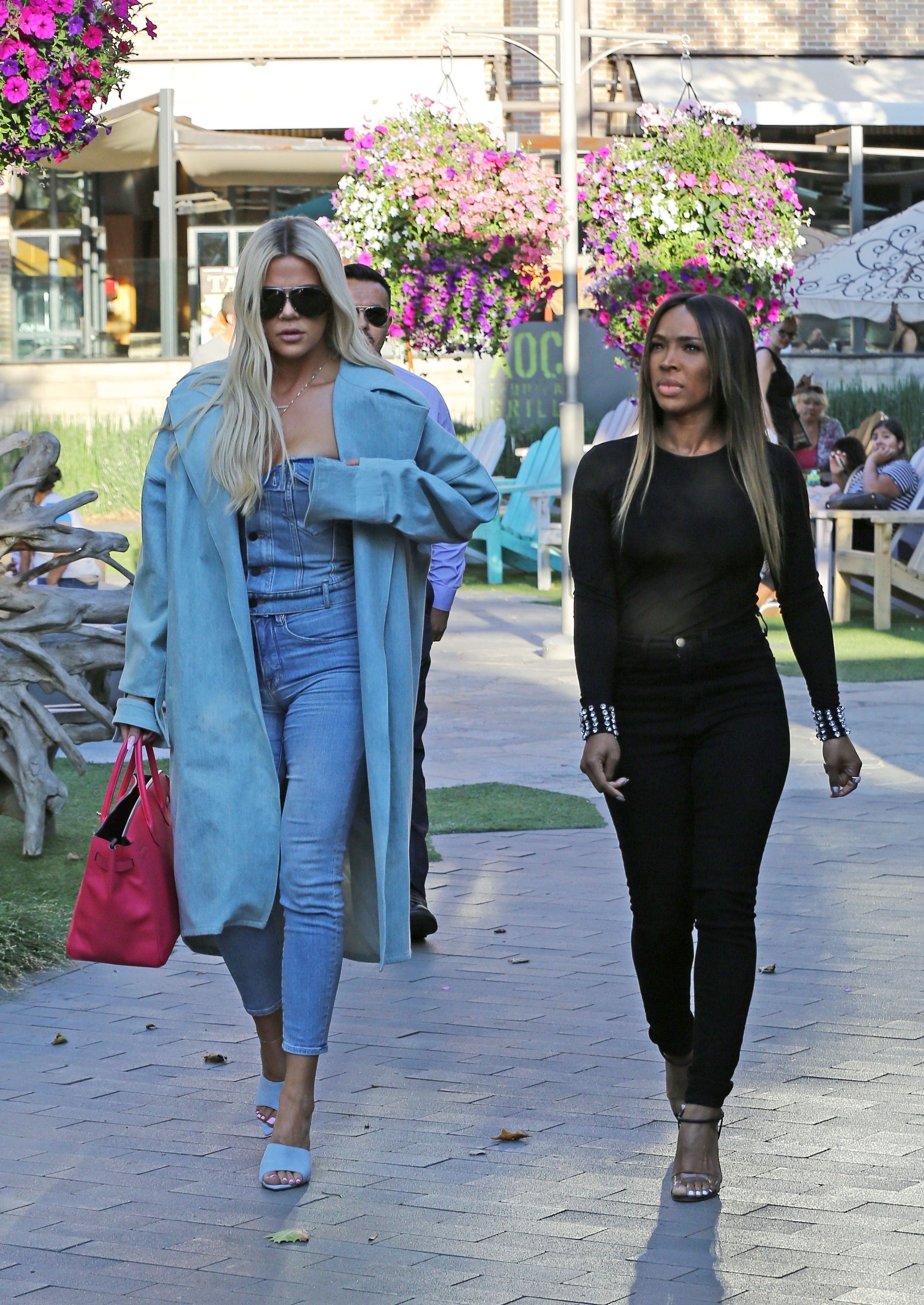 Access_Kardashian_10.jpg