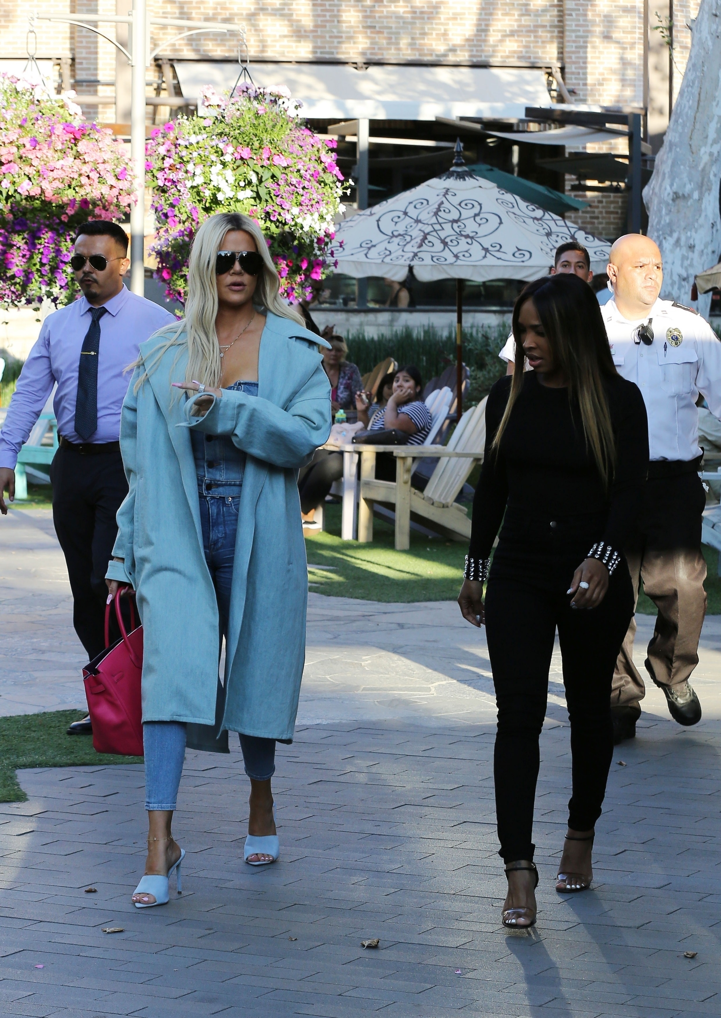Access_Kardashian_18.jpg