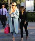 Access_Kardashian_12.jpg