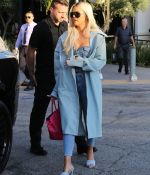 Access_Kardashian_4.jpg