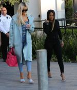 Access_Kardashian_40.jpg