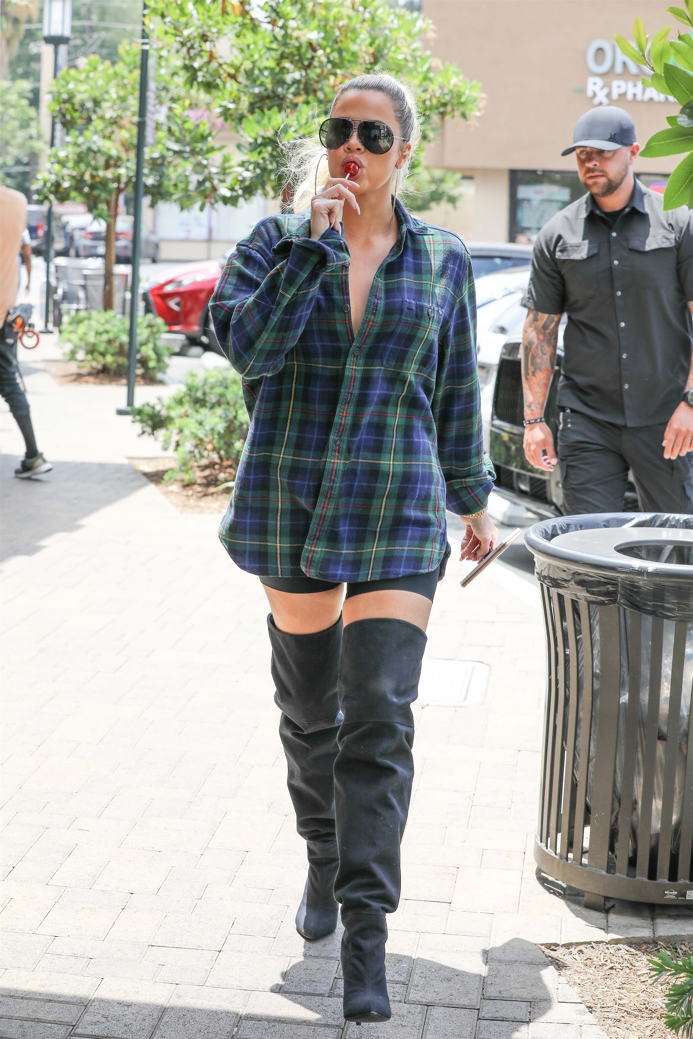 Access_Kardashian_50.jpg