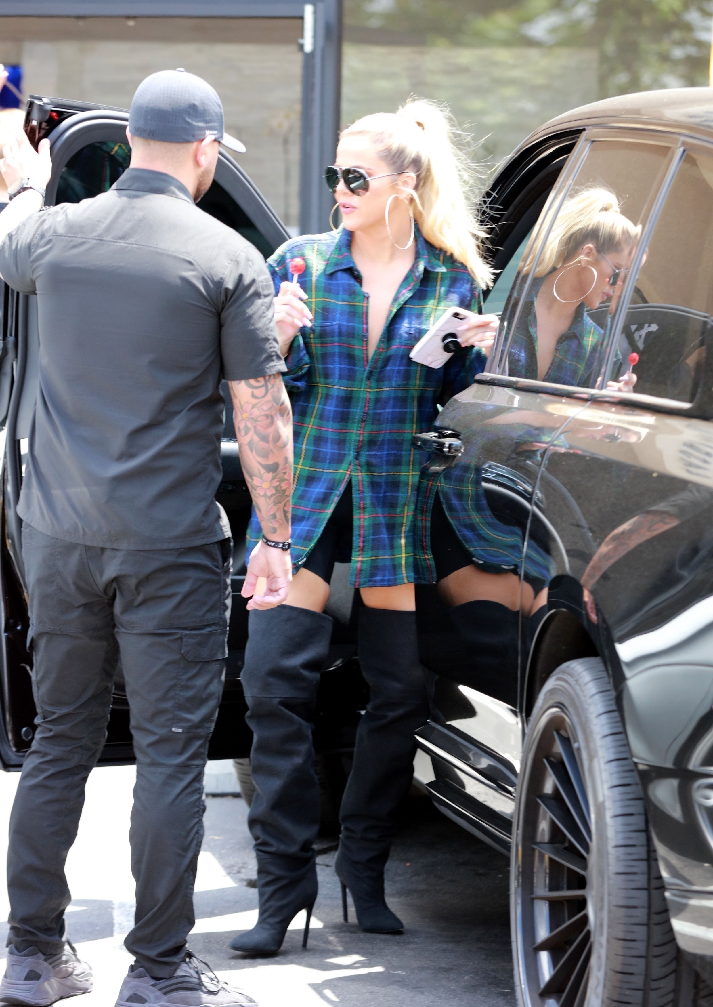 Access_Kardashian_7.jpg