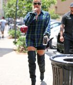 Access_Kardashian_71.jpg
