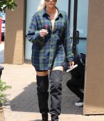 Access_Kardashian_16.jpg