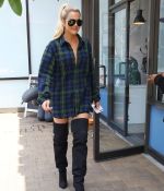 Access_Kardashian_5.jpg