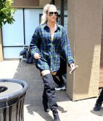 Access_Kardashian_6.jpg