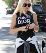 Access_Kardashian_4.jpg