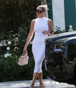 Access_Kardashian_10.jpg