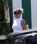 Access_Kardashian_2.jpg