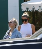 Access_Kardashian_3.jpg