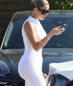 Access_Kardashian_31.jpg