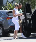 Access_Kardashian_33.jpg