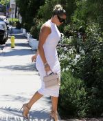 Access_Kardashian_78.jpg