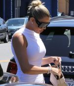 Access_Kardashian_89.jpg