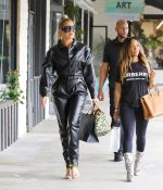 Access_Kardashian_35.jpg
