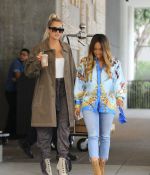Access_Kardashian_1.jpg