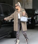 Access_Kardashian_15.jpg