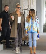 Access_Kardashian_4.jpg