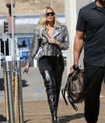 Access_Kardashian_12.jpg