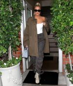 Access_Kardashian_31.jpg