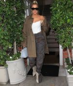 Access_Kardashian_35.jpg